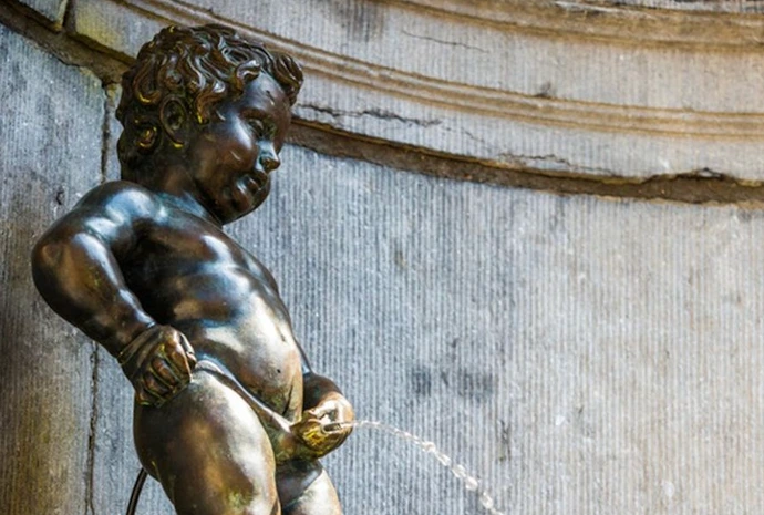 Manneken Pis en uniforme de la VF